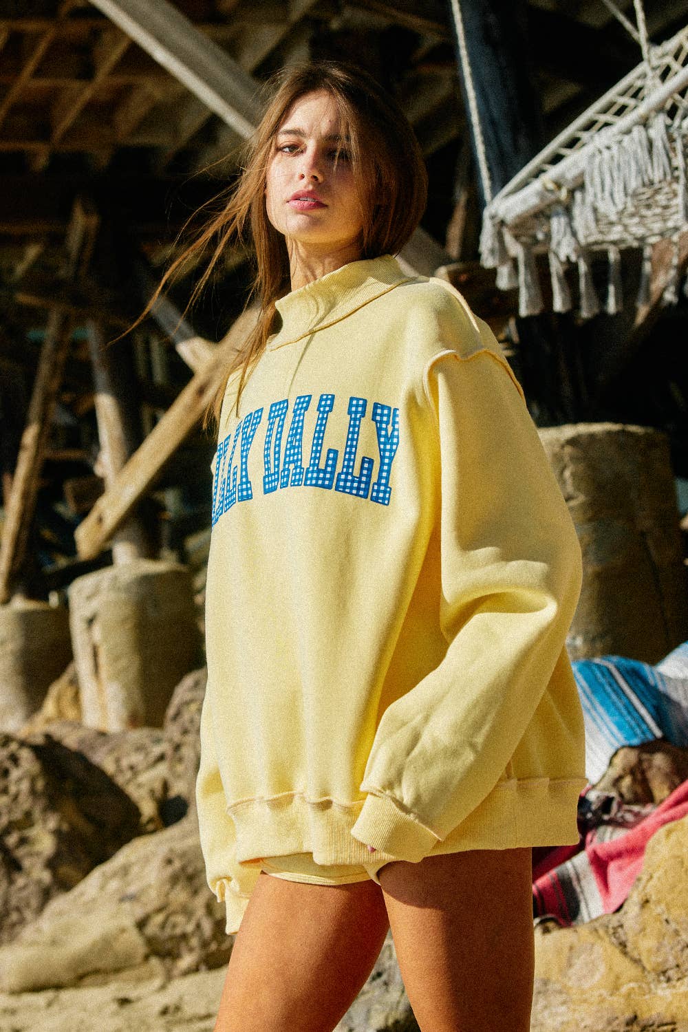 Bucket List DILLYDALLY2 Reversible Mockneck Sweatshirt