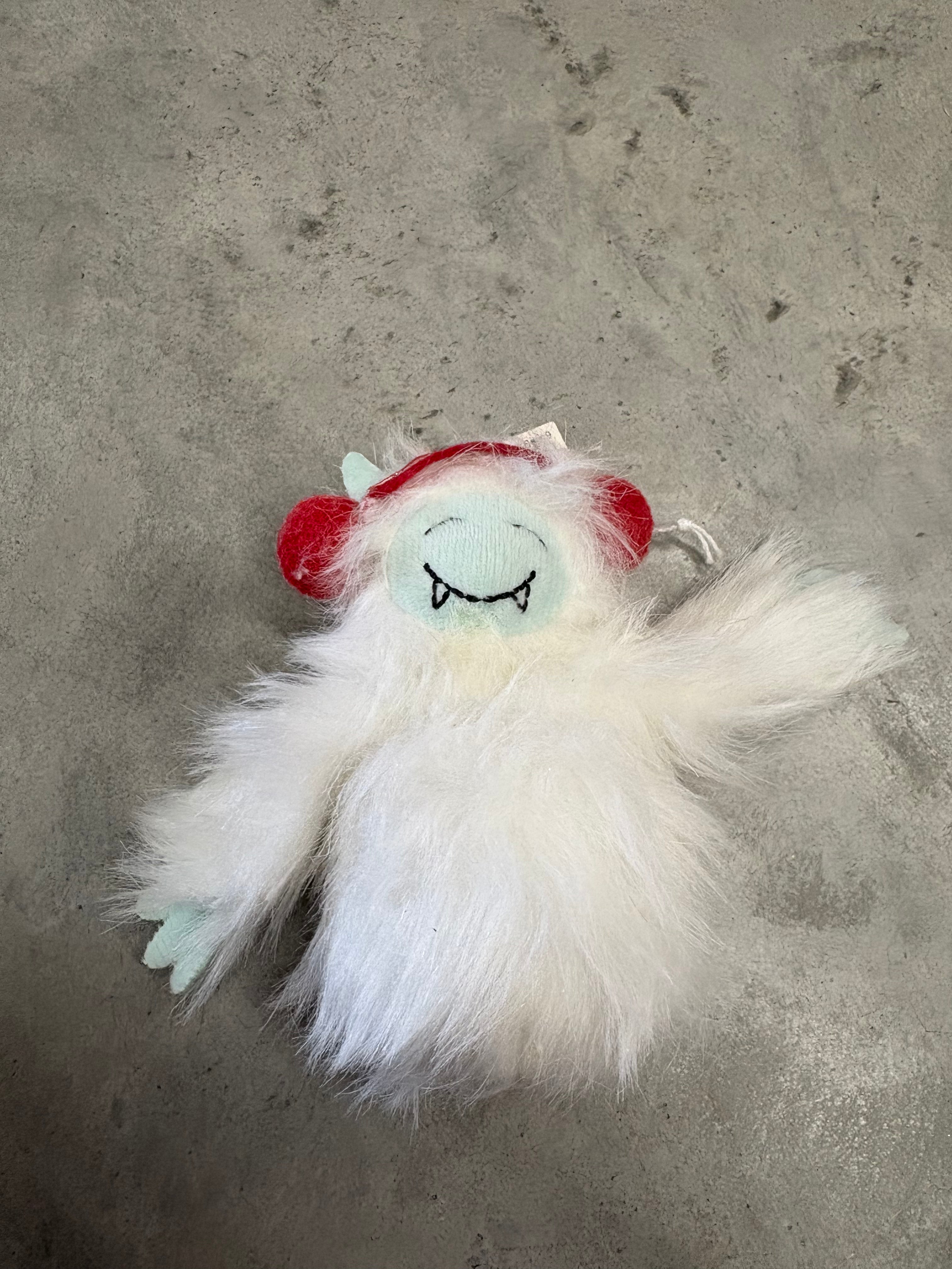 Ganz Christmas white polar bear