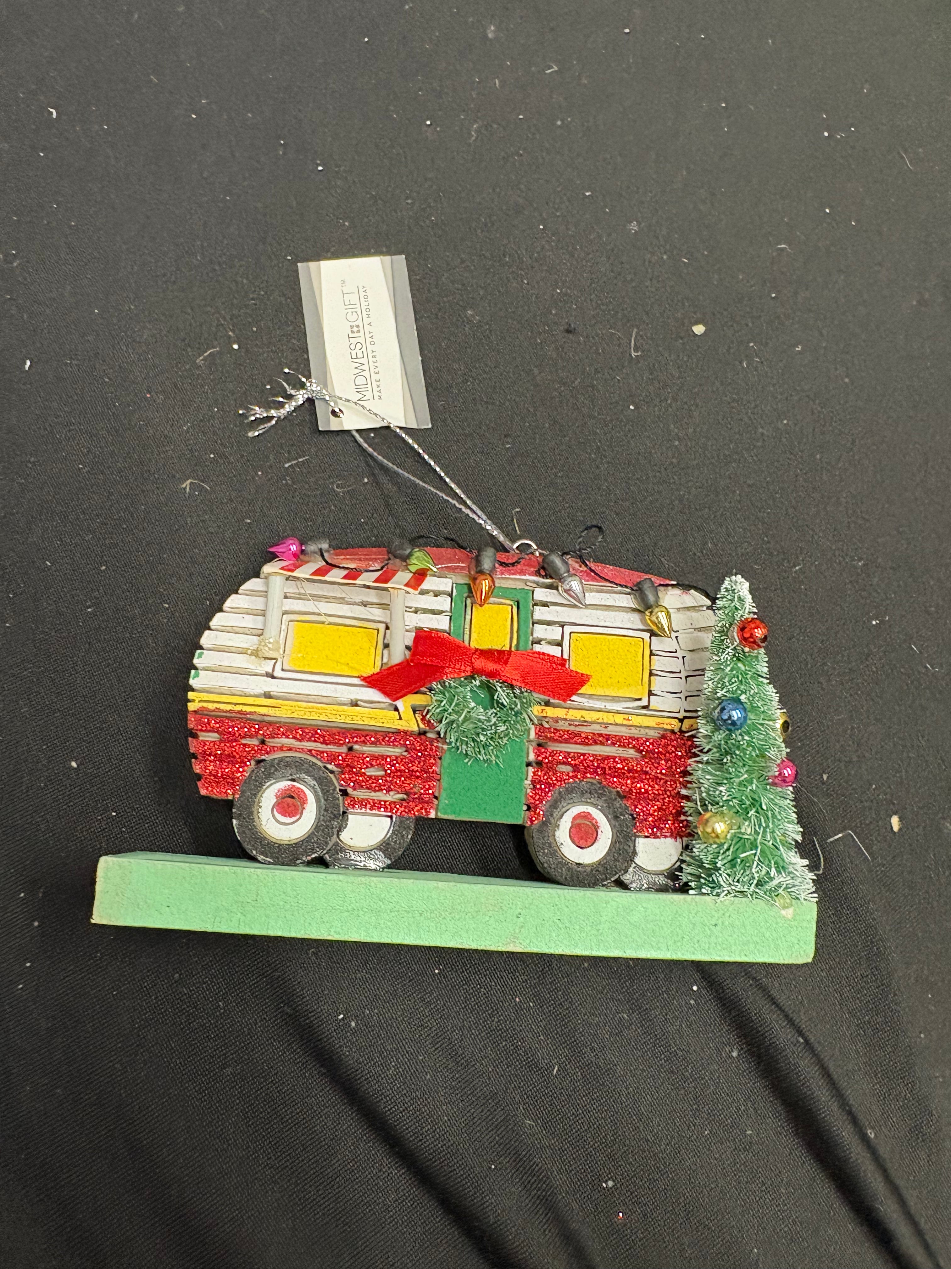 Midwest gift Camper ornaments