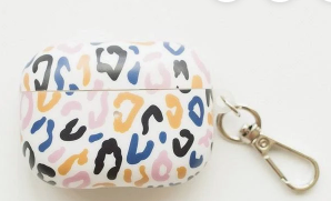 Airpods pro case with keyring