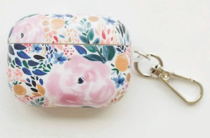 Airpods pro case with keyring
