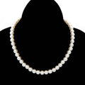 Vera Simple Chic Fuax Pearls Necklace