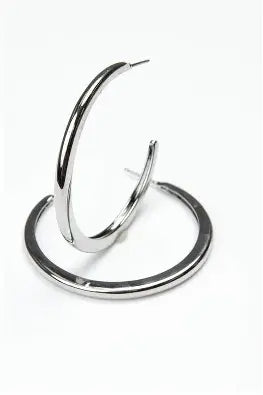 Michelle McDowell Stella Shiny Hoop Earrings Silver