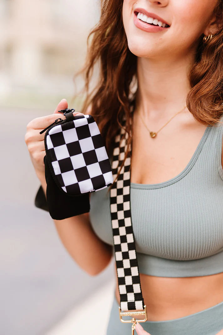 Modern+Chic Dual Pouch Wristlet